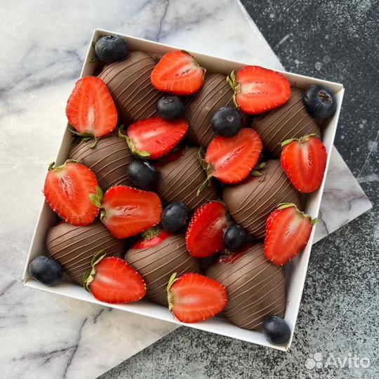 Клубника в шоколаде с доставкой сегодня