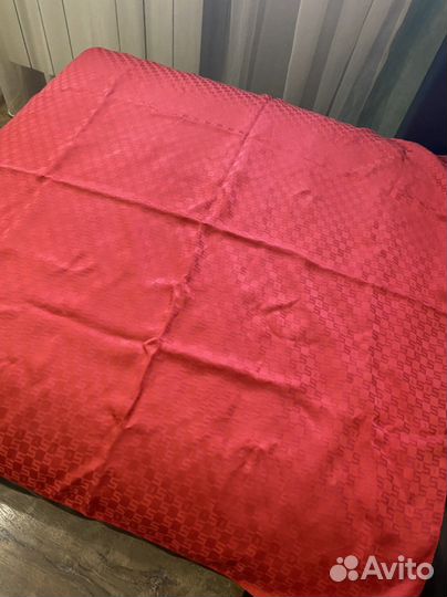 Платок sisley 100 шелк