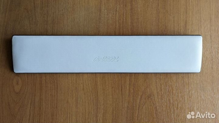 Подставка под запястье для клавиатуры