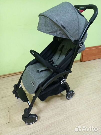 Коляска для путешествия