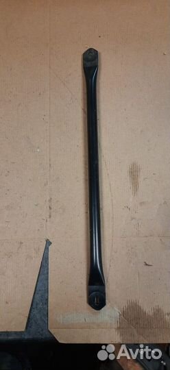 Кронштейн передней панели Toyota Camry 70 3.5