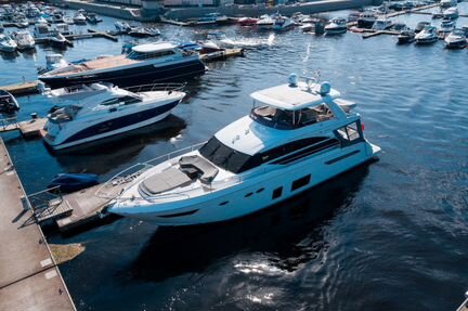 Моторная яхта Princess 68 2017 г.в