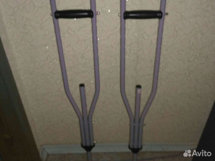 Костыли подмышечные