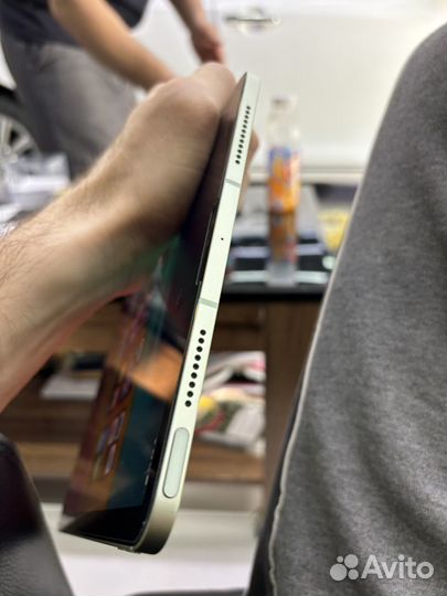 Apple iPad air 4 256 cellular