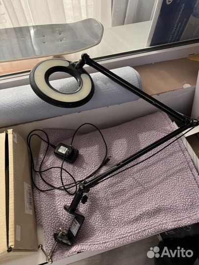 Кольцевая светодиодная лампа