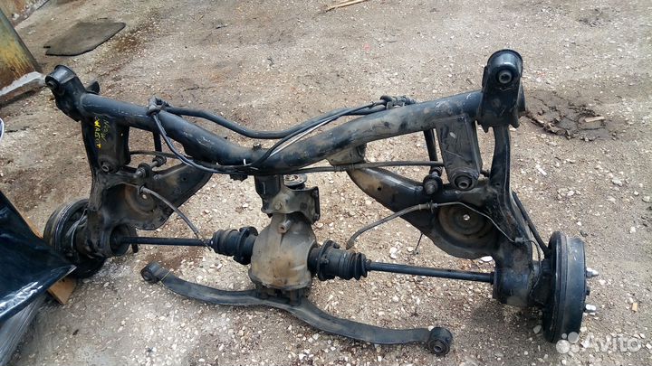 Задняя подвеска 4WD мицубиси шариот N43W