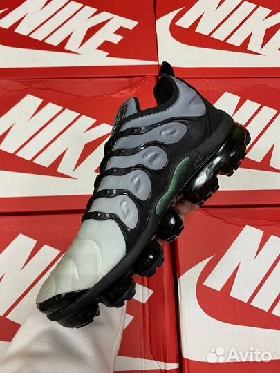 Nike VaporMax Plus