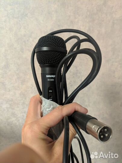 Вокальный Микрофон Shure SV200