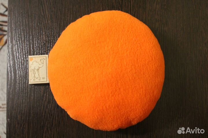 Подушечка декоративная с камнями (для иголок)