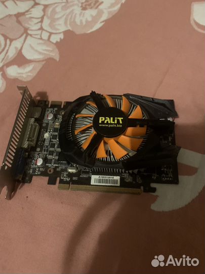 Видеокарта GTX 560
