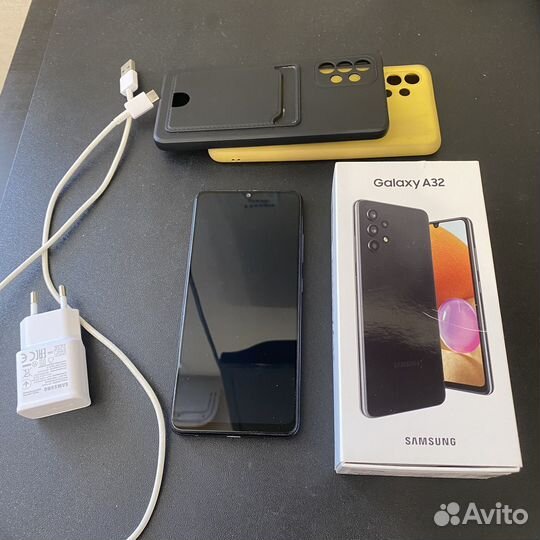Samsung Galaxy A32, 4/64 ГБ