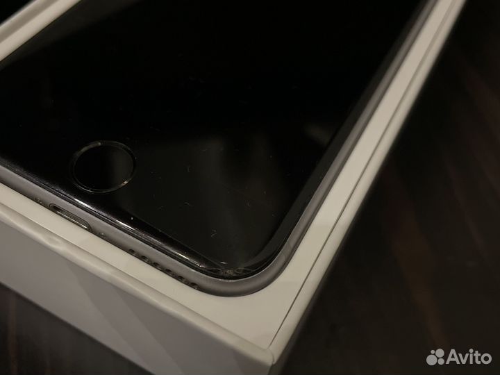 iPhone 6s (черный) 64 Гб