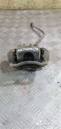 Суппорт тормозной задний левый Ssangyong Actyon