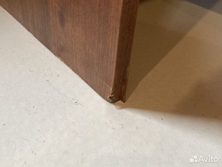 Стол угловой