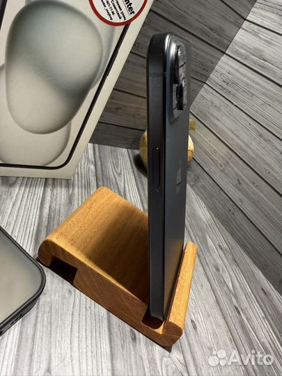 iPhone 15, 128 ГБ
