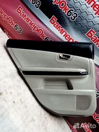 Обшивка двери задняя левая Lexus RX