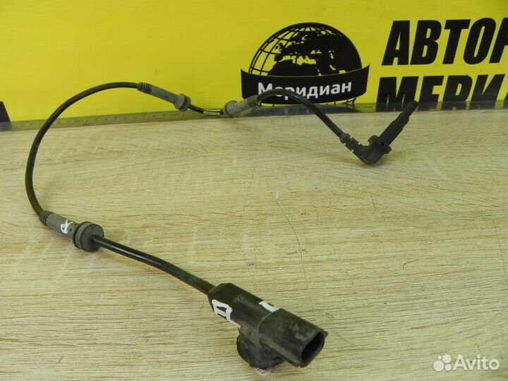 Датчик ABS FR Renault Sandero II/ Рено Сандеро 2