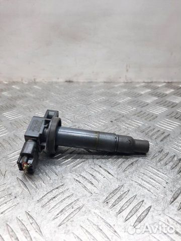 Катушка зажигания Toyota Yaris хэтчбэк 3 дв. 1.3