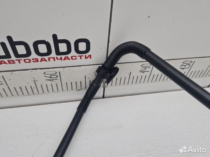 Патрубок охлаждения Peugeot 3008 DV6C 2011