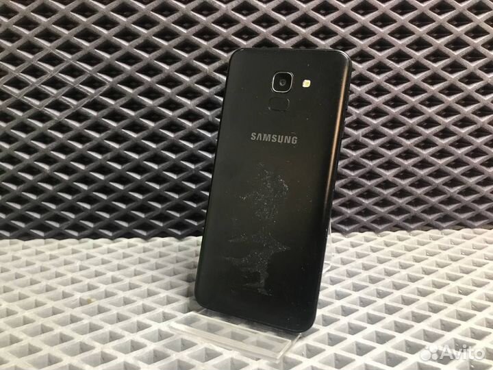 Samsung Galaxy J6 (2018), 3/32 ГБ