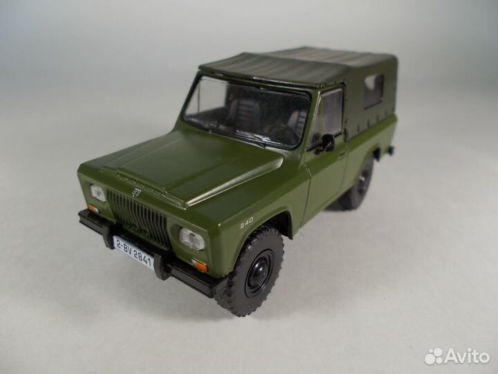 Автолегенды УАЗ Газ Ваз ARO 1/43