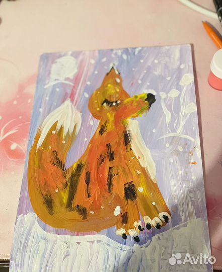 Лисица в снегу