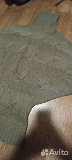 Свитер женский 42-44, Страдивариус