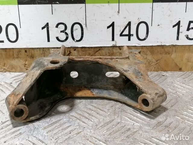 Кронштейн кпп Skoda Fabia 1997 2007