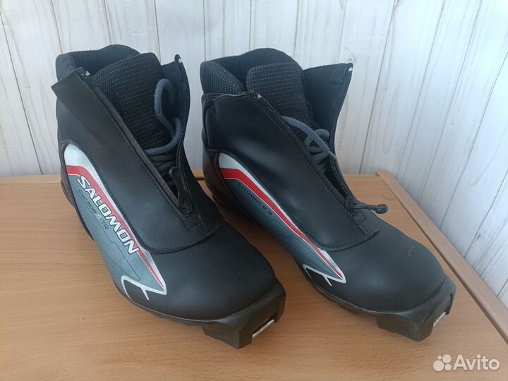 Лыжные ботинки salomon SNS