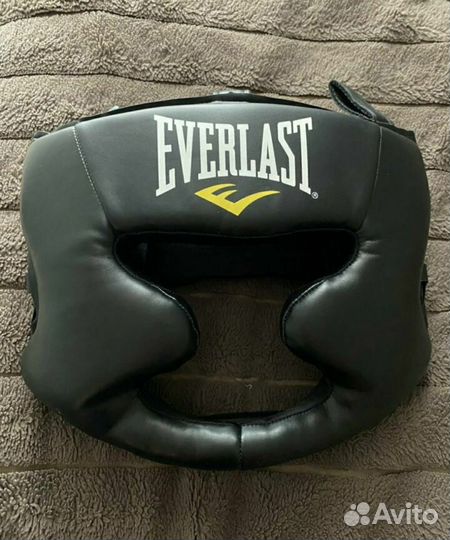 Боксерский шлем