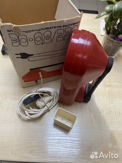 Утюг- электроотрартватель СССР