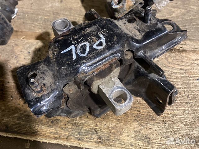 Подушки двигателя,коробки Volkswagen Polo