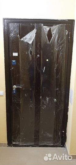 Дверь входная металлическая