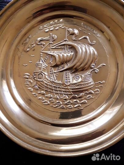 Ст. панно 30 см. латунь. англия