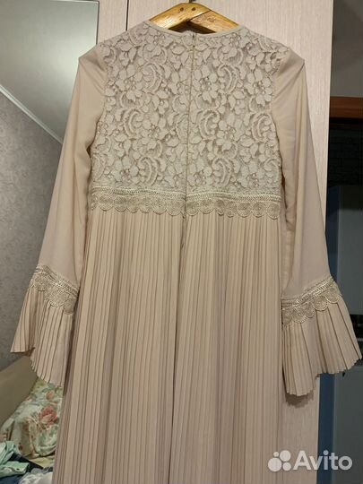 Платье вечернее