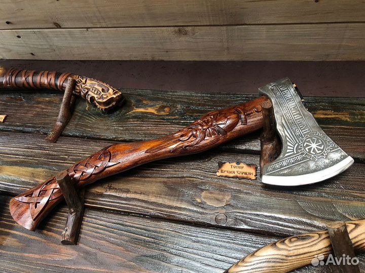 Эксклюзивные топоры ручной работы