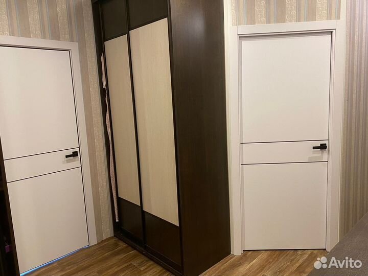 Двери межкомнатные белые