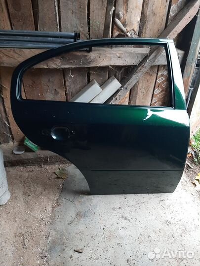 Дверь задняя правая Шкода Октавиа тур