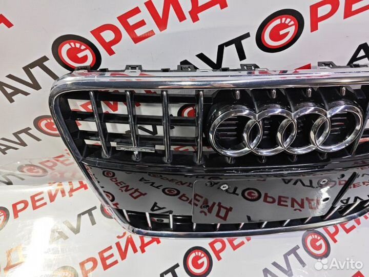 Решетка радиатора Audi Q7 4L cjtc 02.05.2012