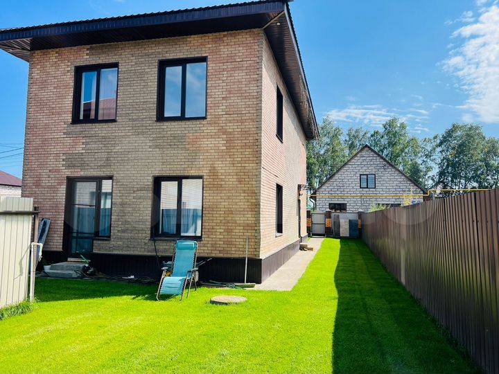 Дом 153 м² на участке 4,7 сот.