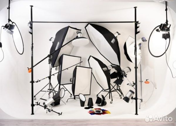 Фотостудия с круговой циклорамой на севере спб