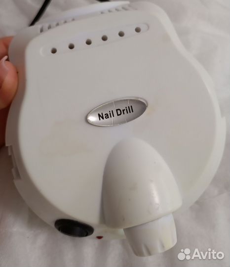 Аппарат для маникюра и педикюра