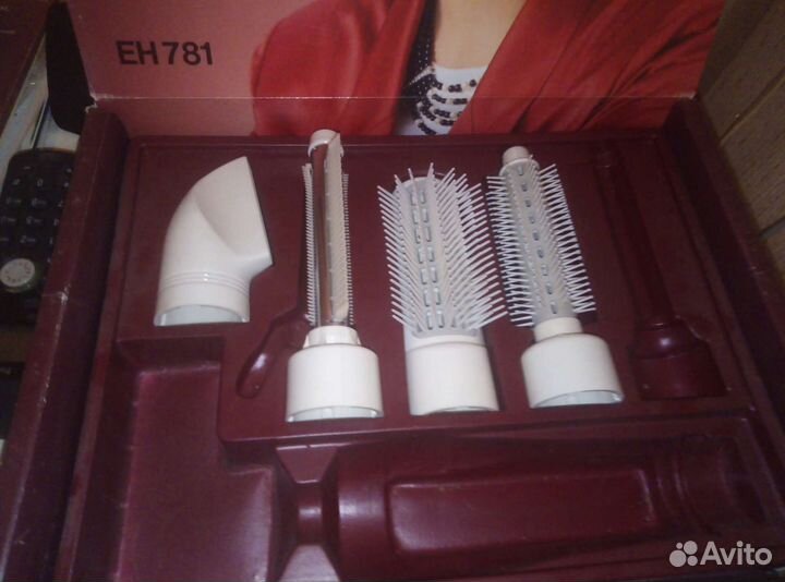 Новые насадки для фена в коробке