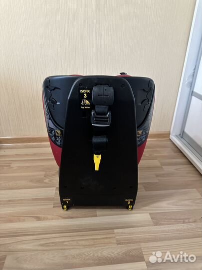 Детское кресло Maxi Cosi AxissFix