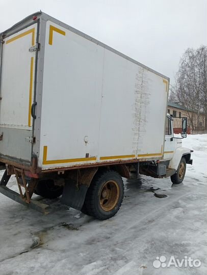 Фургон цельнометаллический