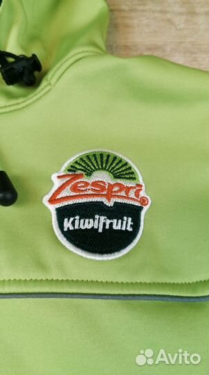 Куртка женская софтшелл Zespri