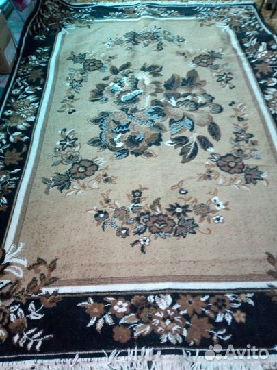 Продам ковер бу