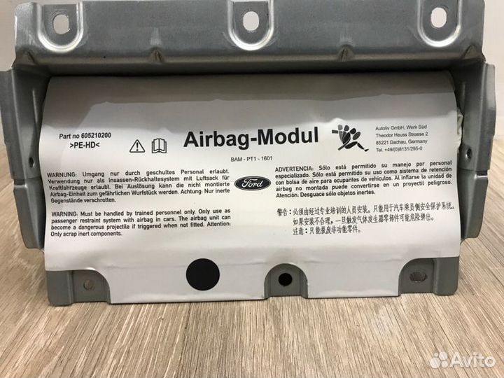 Подушка безопасности в торпедо Ford S-Max 2.0