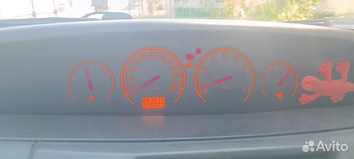 Nissan Primera 1.6 МТ, 2004, 246 000 км