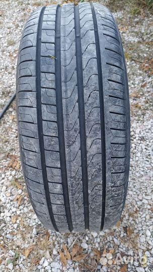 Pirelli Cinturato P7 205/60 R16 92